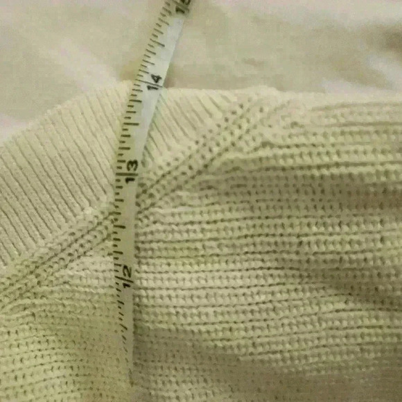 Aritzia Wilfred free knit cream neutral sleeveless mockneck crop top sweater - Picture 7 of 8